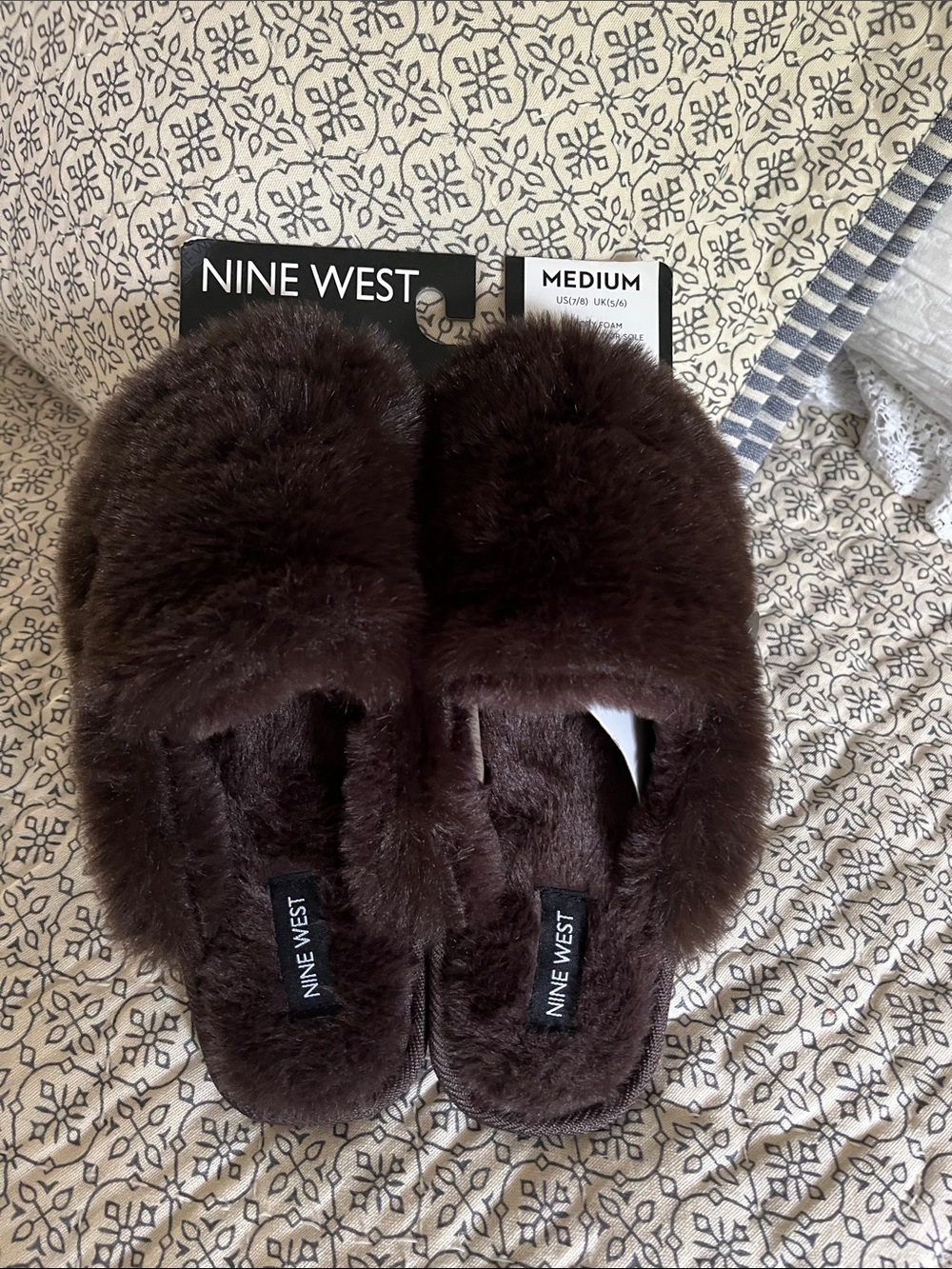 Nine West Plush Fuzzy Slide Slippers in Dark Brown new with tag